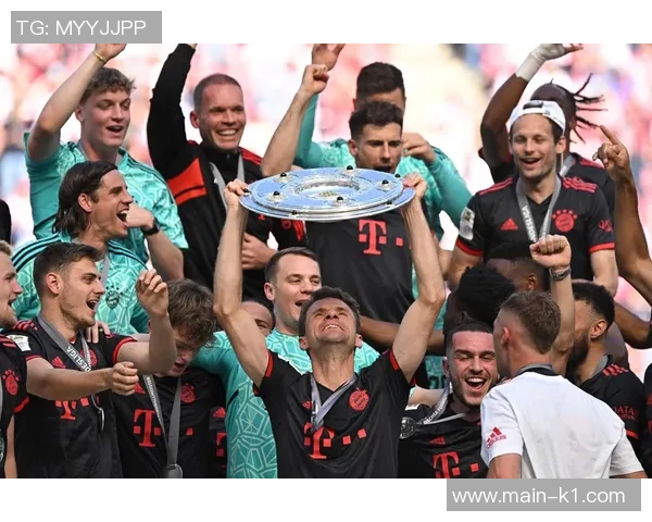 拜仁慕尼黑足球俱乐部的辉煌历史与未来发展展望